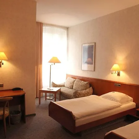 Ackfeld Hotel-restaurant 2* Bueren (Westphalia)