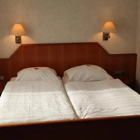 Ackfeld Hotel-restaurant Bueren (Westphalia)